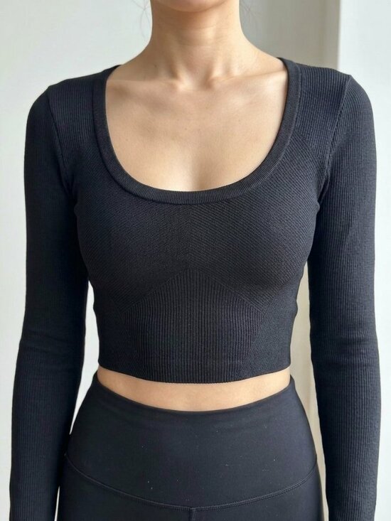 Cuts Clothing Tops - Cuts Clothing Coreflex Long Sleeve Scoop Neck Crop Top Black NWT | Size S